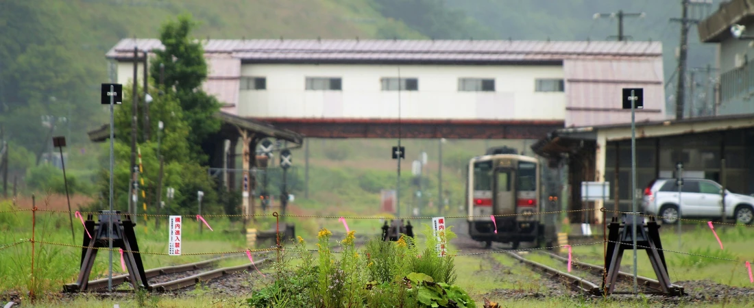 Why Modern Streaming Narratives Avoid Emotional Closure on Purpose