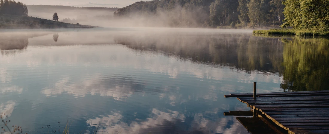 Calm-by-Default Technology – Designing Digital Tools That Refuse to Compete for Attention