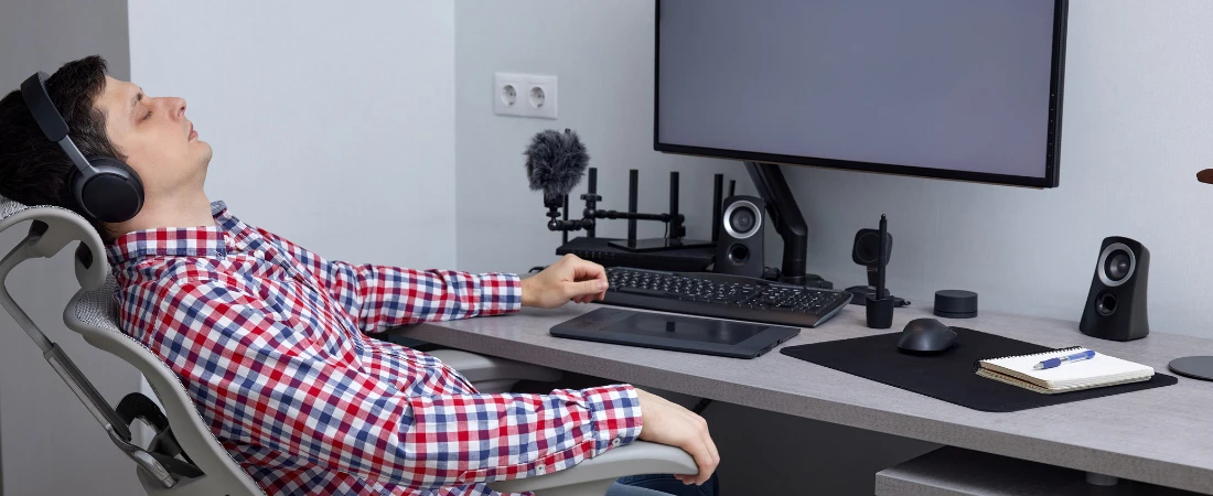 Emotional Floor Travel – Designing Journeys That Prevent Burnout Before It Starts