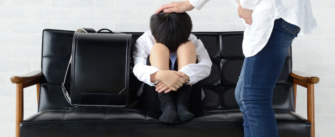 Anchor-Based Exploration – Using Familiar Rituals to Stay Oriented in New Places