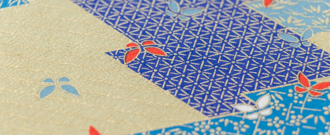 Anchor-Based Exploration – Using Familiar Rituals to Stay Oriented in New Places