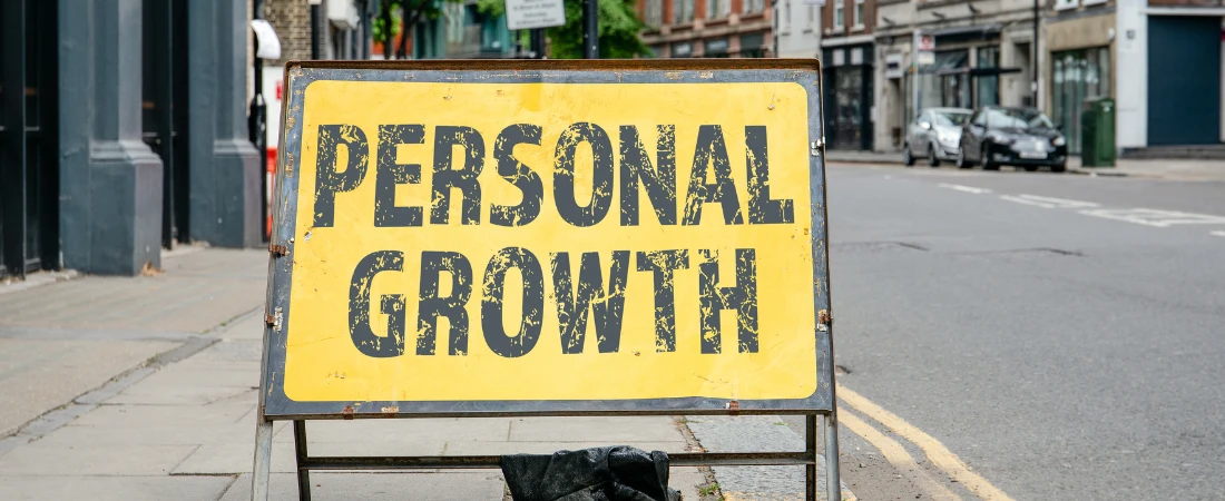 Familiarity Gradient Planning – Moving From Known to Unknown in Gentle Increments