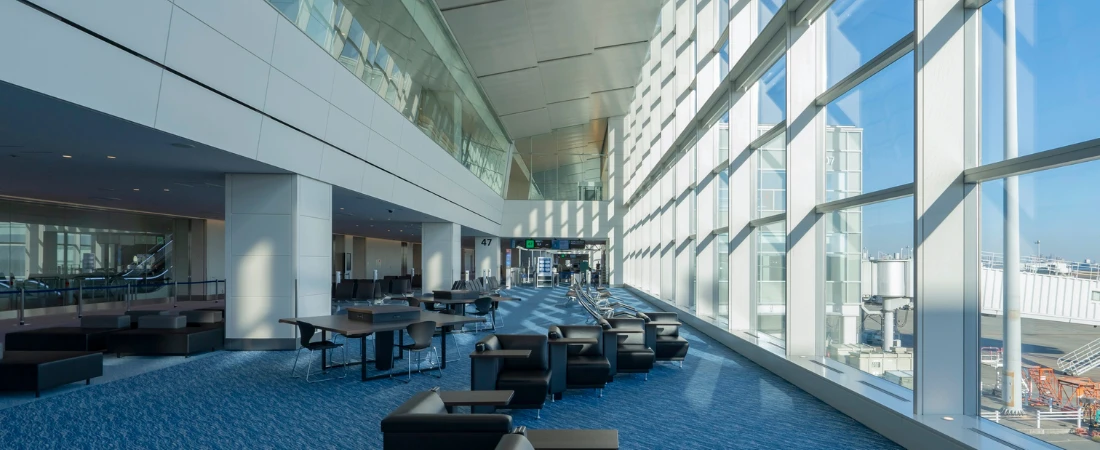 Low-Friction Arrival Systems – Removing First-Day Decisions That Drain Energy