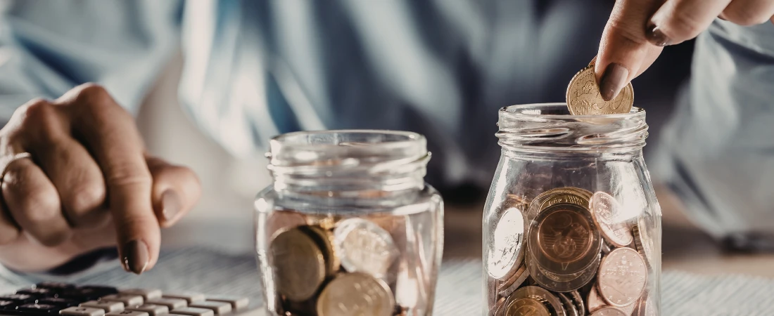 Predictability-First Saving Models – Choosing Stability Over Aggressive Growth