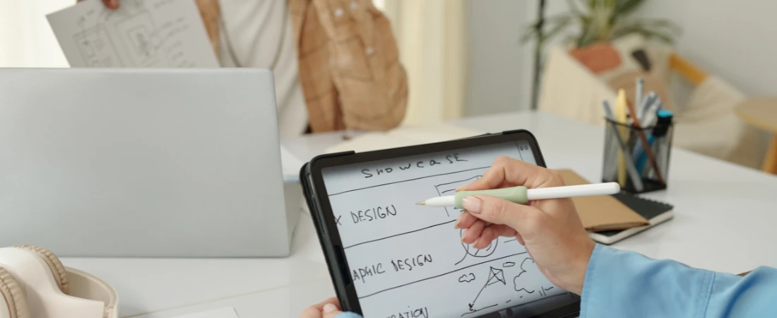 Slow-Interaction Technology Models – Encouraging Thoughtful Use Over Constant Engagement