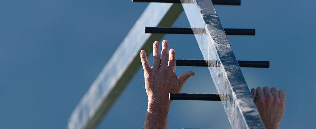 Habit-Based Wealth Building – Aligning Financial Growth With Daily Behavior Patterns