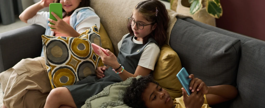 Friction-Before-Distraction Systems – Adding Small Barriers Before Time-Wasting Apps