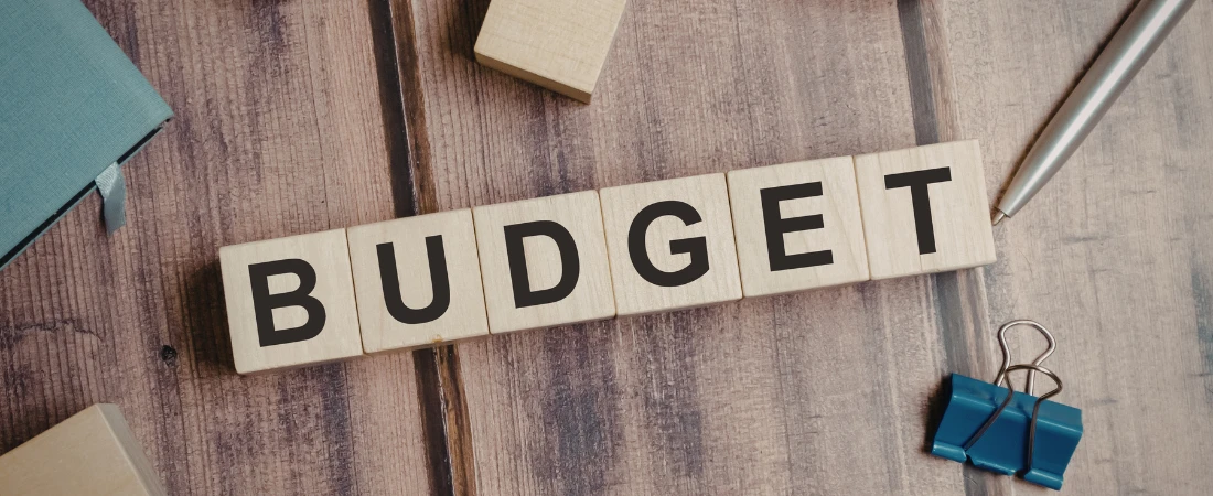 Impulse-Resistant Spending Design – Building Environments That Make Overspending Harder