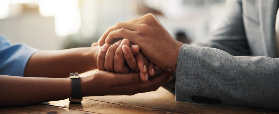 Emotional Landing Protocols – Managing Mood Shifts During Cultural and Climate Transitions