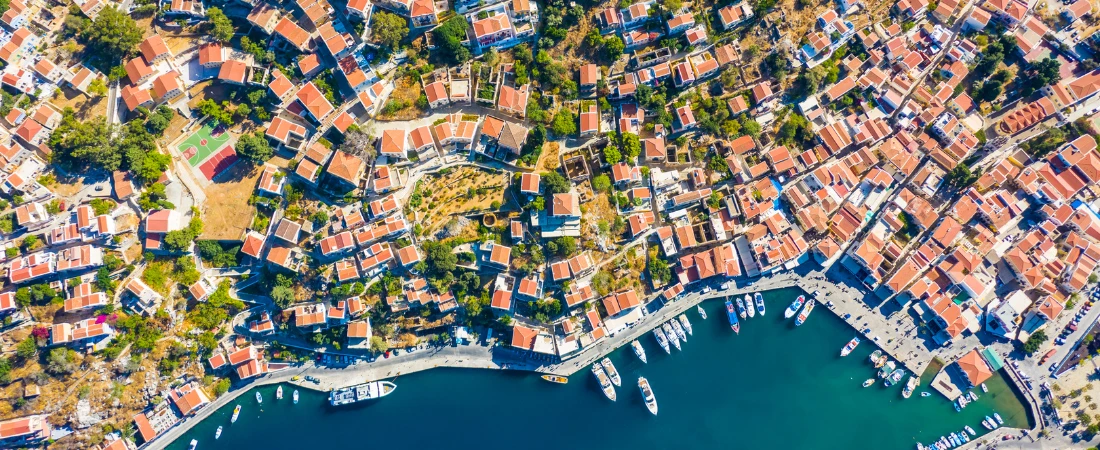 Thermal-Resilient City Exploration: Smart Sightseeing Strategies for Beating Urban Heat Islands