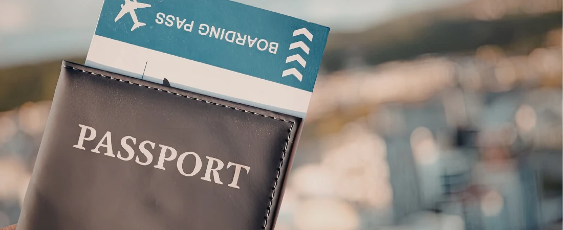 Predictive Crowd Navigation Models: Using Real-Time Data to Avoid Density Peaks