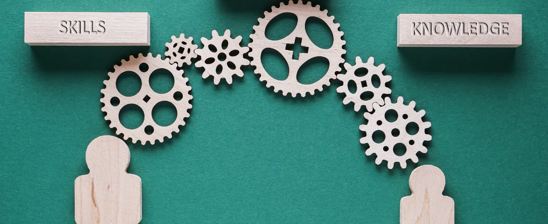 AI-Augmented Thinking Systems: Designing Workflows That Expand Cognitive Capacity