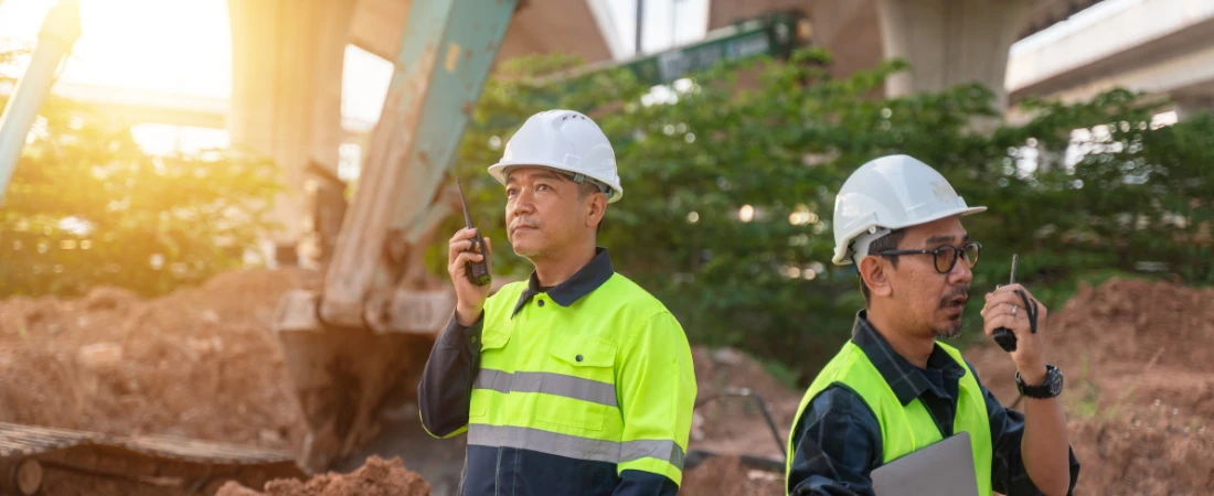 Transit-Oriented Discovery Models: Exploring Cities Through Public Mobility Behavior Patterns