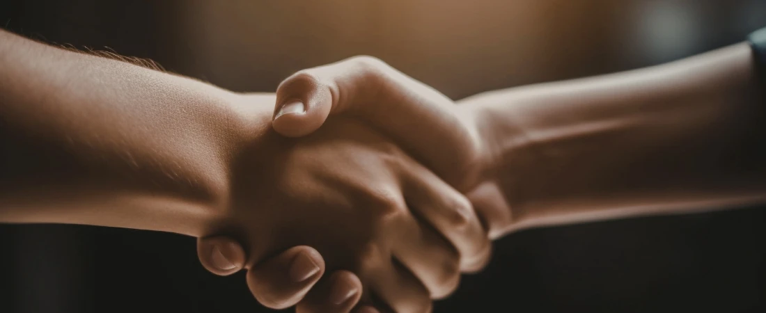 Algorithmic Trust Calibration: Measuring When to Rely on Automation vs Human Judgment