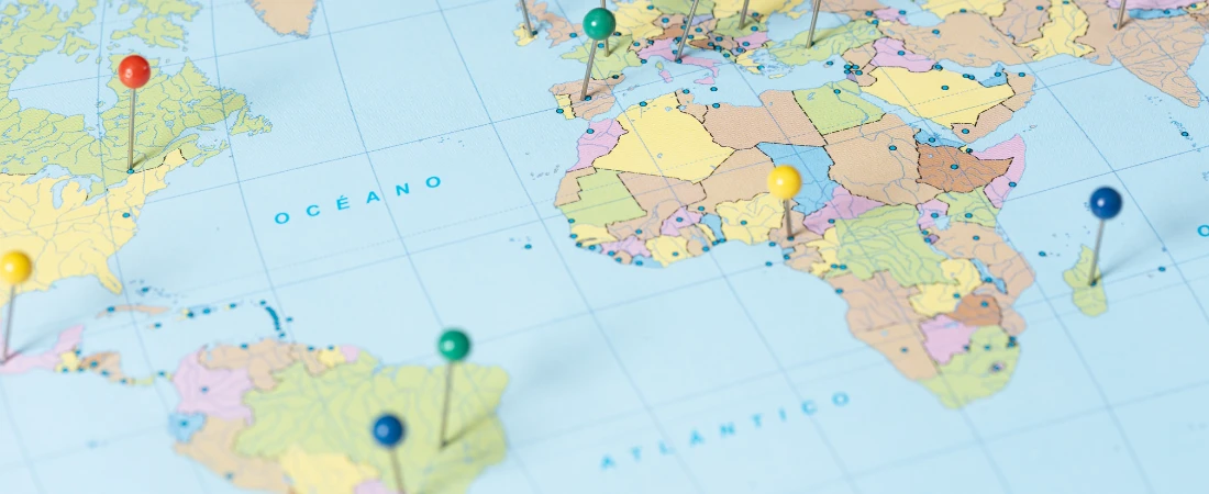 Climate-Responsive Destination Planning – Selecting Travel Locations Based on Long-Term Environmental Stability and Seasonal Shifts