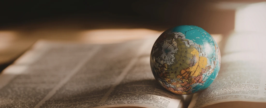 Cultural Immersion Mapping Models: Discovering Neighborhoods for Authentic Local Experiences