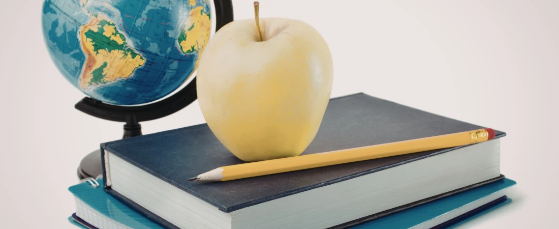 Digital Literacy Empowerment Models: Building Societies That Understand and Use Technology Responsibly