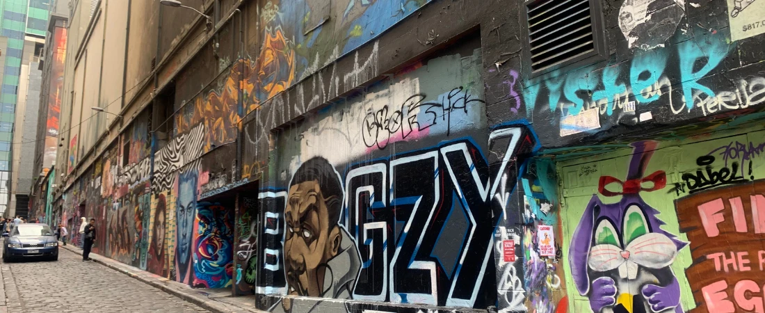 Local Market and Street Culture Tourism: Discovering Cities Through Markets and Food