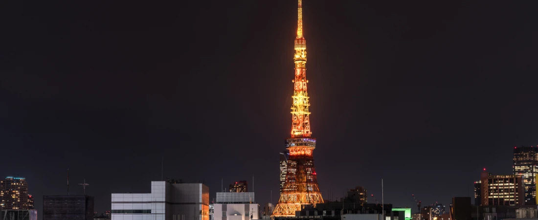 Night Economy Travel Experiences: Discovering Cities Through After-Dark Culture