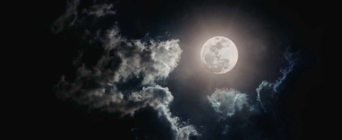 Dark Sky Tourism Initiatives: Exploring Stargazing Destinations with Minimal Light Pollution