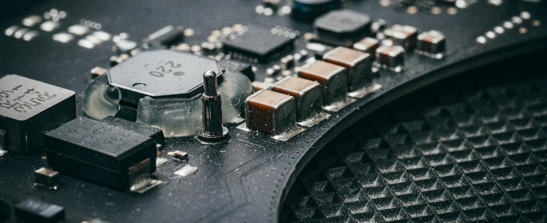 TinyML and Machine Learning on Edge Devices