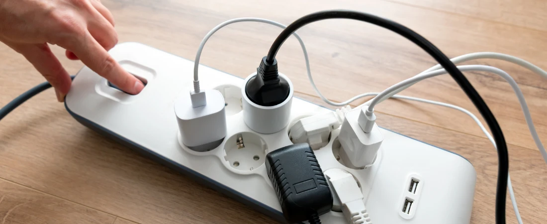 Hyper-Personalized AI Ecosystems and Predictive User Modeling: The Future of Intelligent Experiences