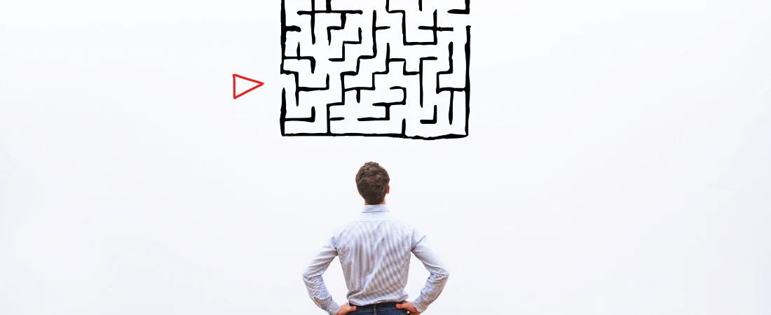 AI-Powered Knowledge Synthesis and Automated Intelligence Generation: Transforming the Future of Decision-Making