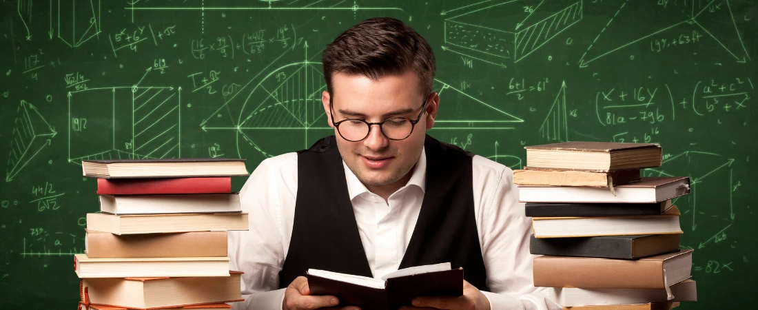 Internet of Medical Things Systems and Smart Healthcare Connectivity Networks