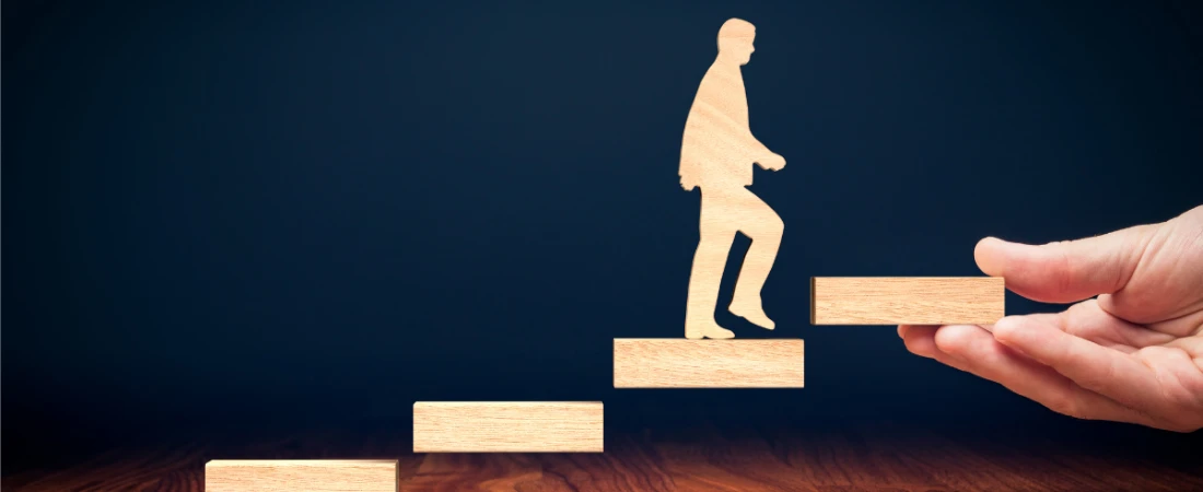 Intelligent Financial Safety Net Systems for Lifelong Economic Stability